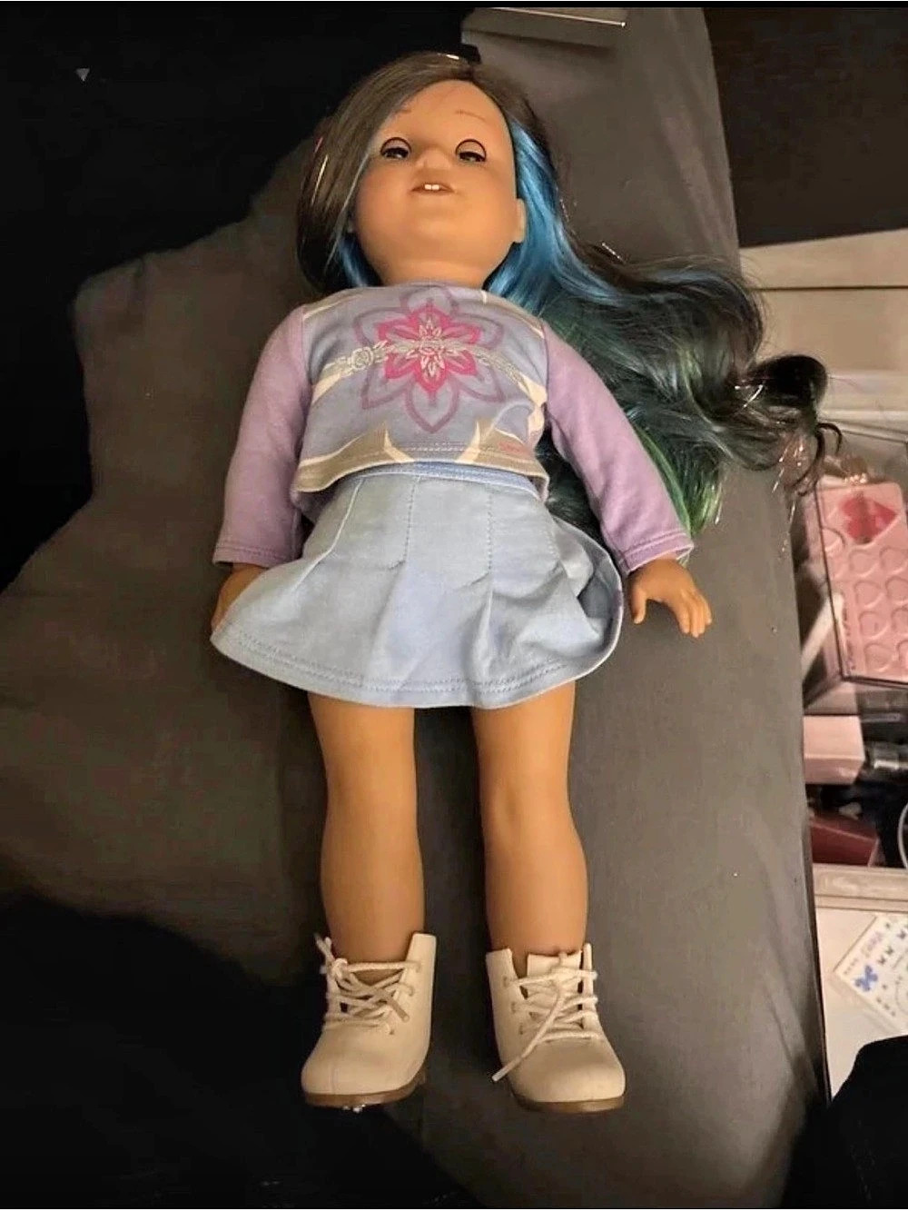American Girl Truly Me 18-inch Doll #101 Blue Hair Outfit